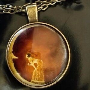Vintage Art Deco Woman on Moon/ Girl Talking to Moon Bronze Pendant Necklace🌜
